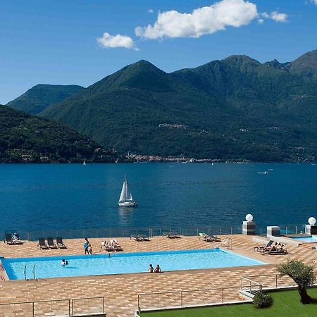 Golfo Gabella Lake Resort Maccagno Exterior photo