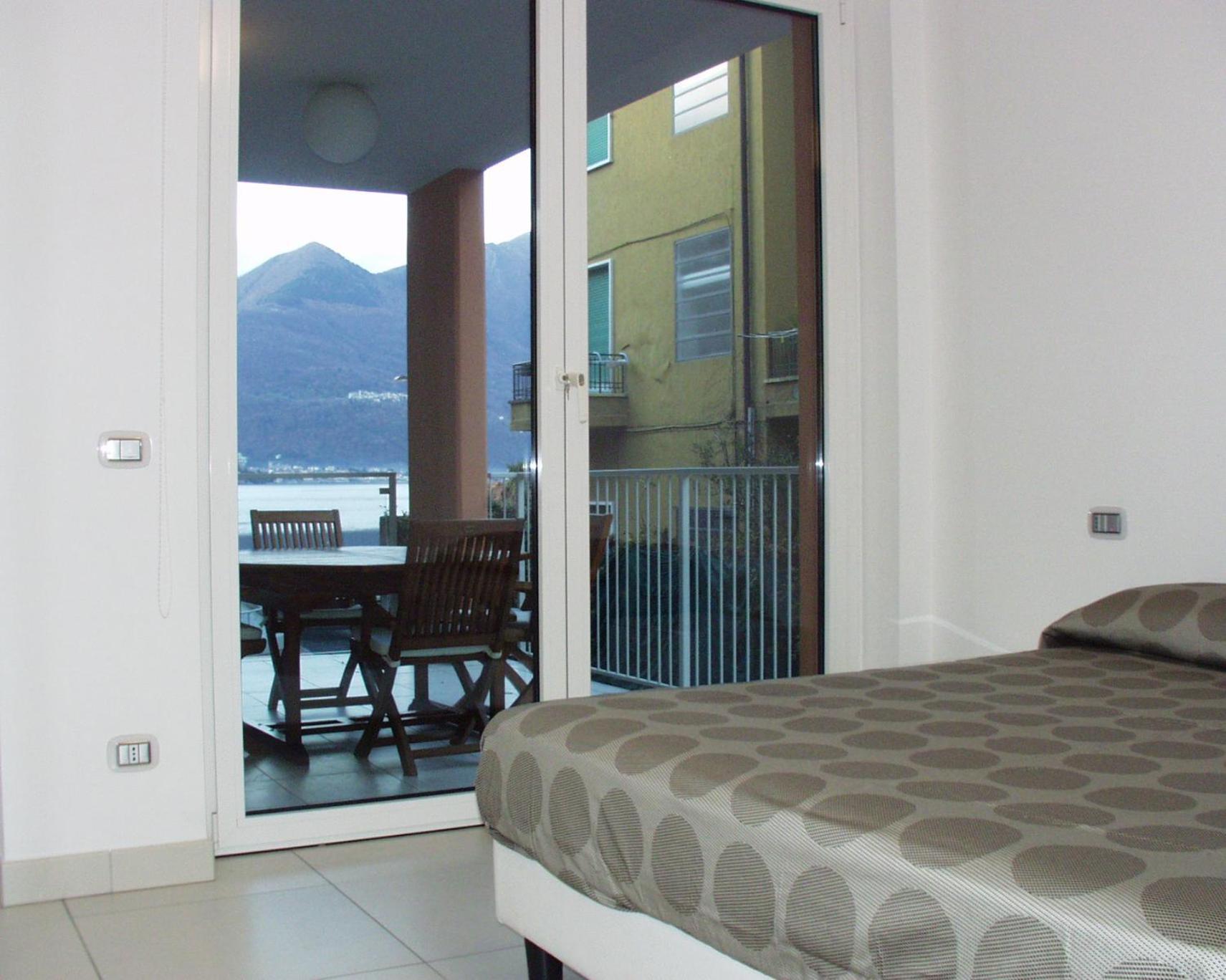 Golfo Gabella Lake Resort Maccagno Room photo