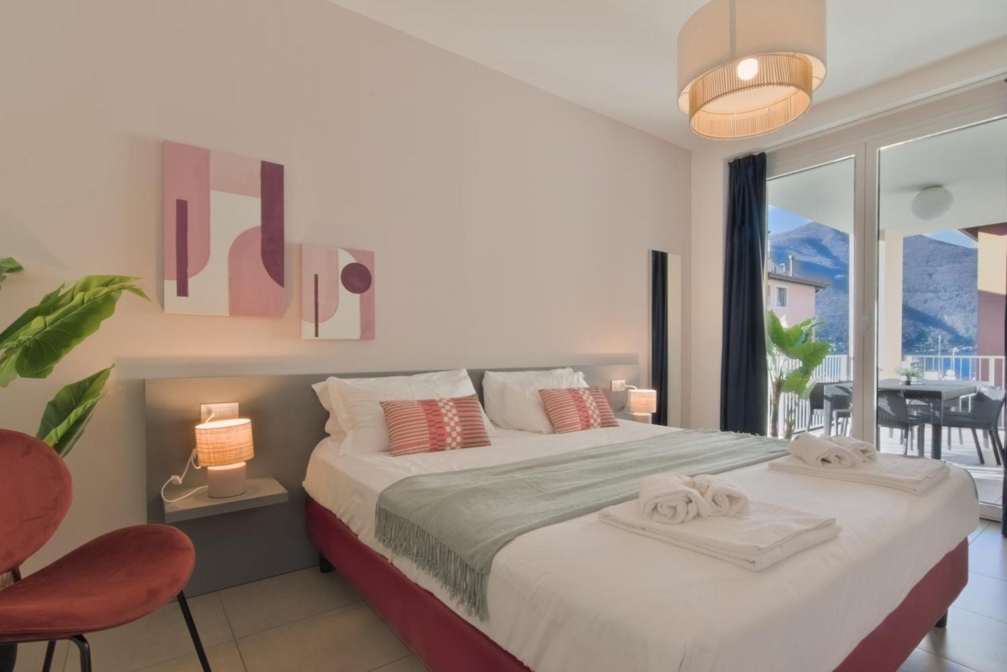 Golfo Gabella Lake Resort Maccagno Room photo